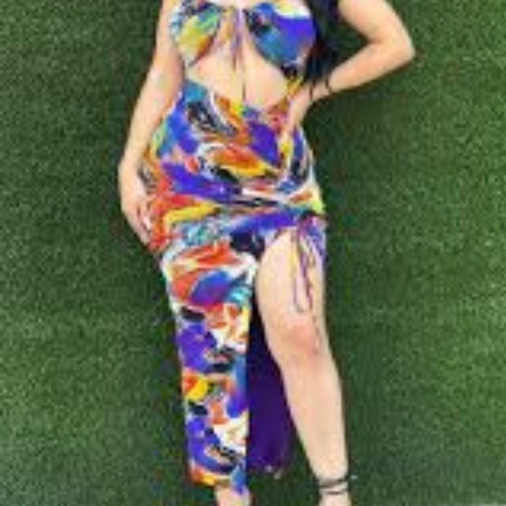 Colorful maxi ruched drawstring dress with slit, halter cut out